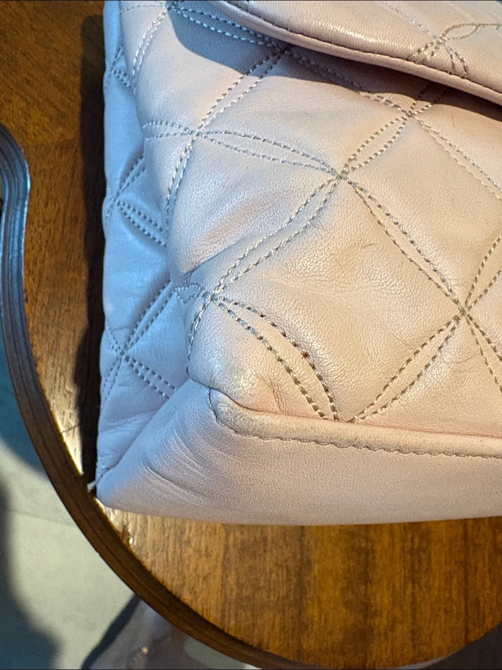 Kate spade  shoulder/Crossbody bag  quilted turn lock flap DUSTY pink blush  EUC